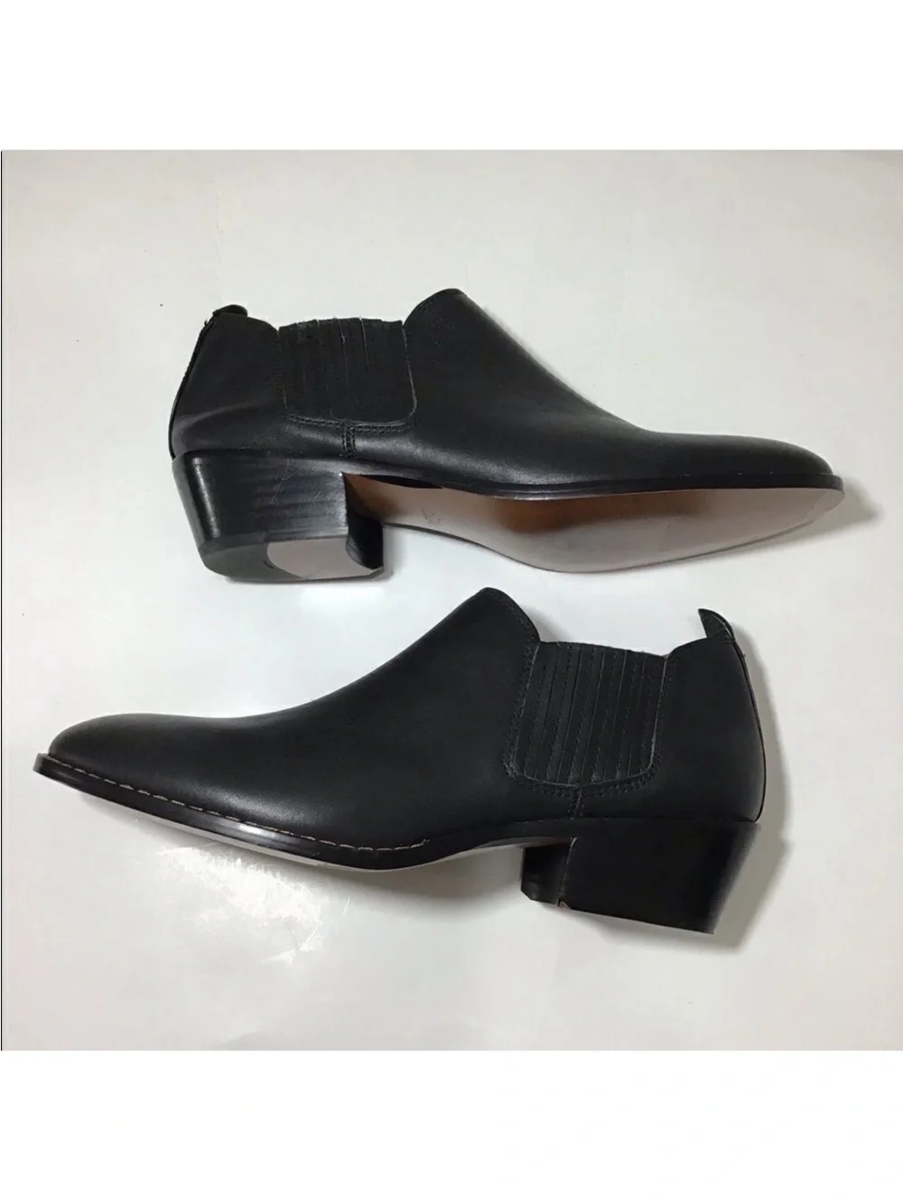 Black Leather Low Heel Ankle Shoe - Women